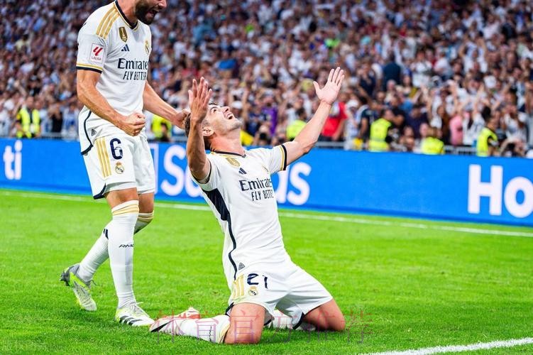 迪亚斯:皇马更衣室很棒&不只是队友而是一家人 迪亚斯:皇马更衣室很棒&不只是队友而是一家人